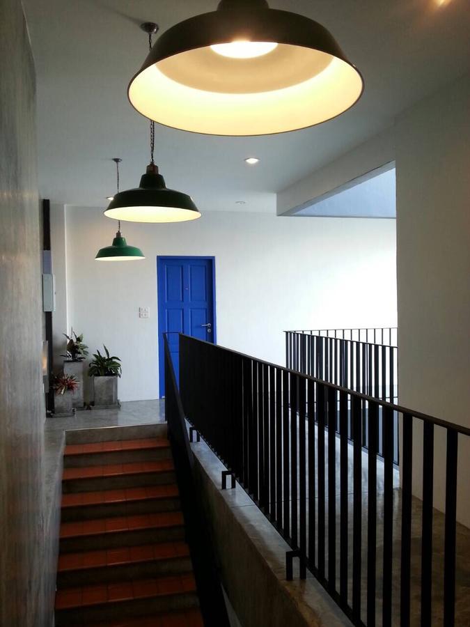 Little PP Hometel Surat Thani Esterno foto